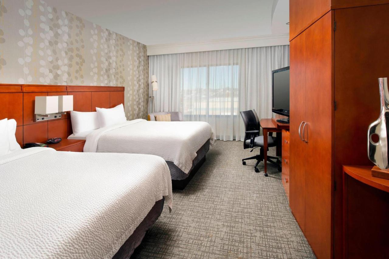 Courtyard By Marriott Wichita Falls Exterior photo