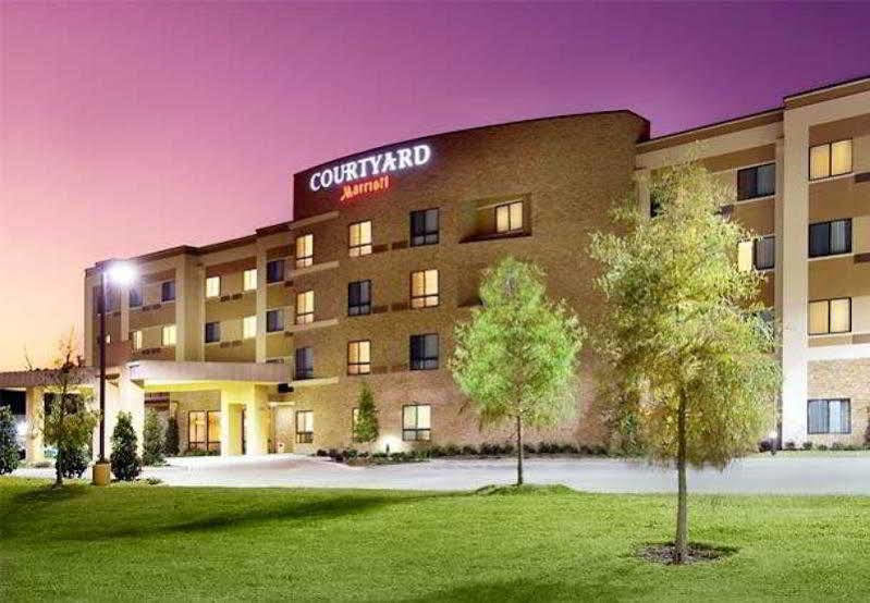 Courtyard By Marriott Wichita Falls Exterior photo