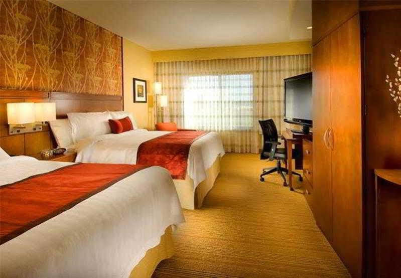 Courtyard By Marriott Wichita Falls Exterior photo